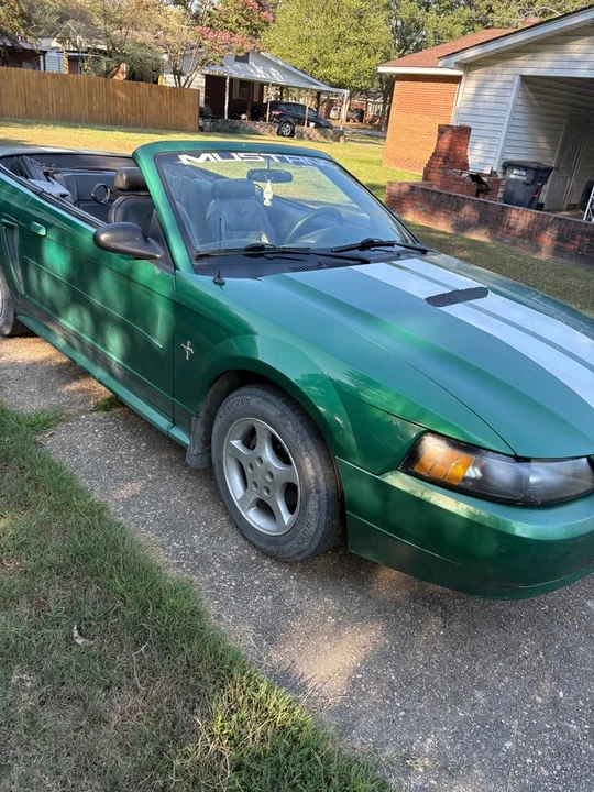 2001 Ford SN95 Mustang - Image 2 of 4