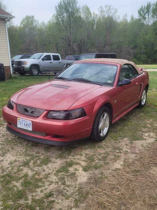 2001 Ford SN95 Mustang - Image 8 of 17