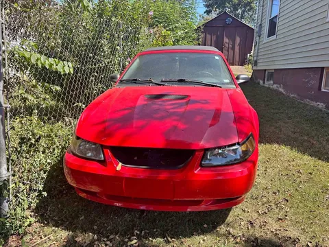 2001 Ford Mustang Convertible 2D