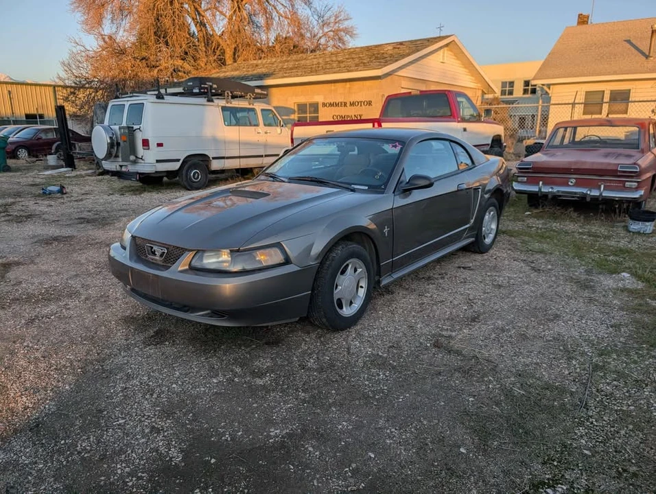 2001 Ford SN95 Mustang - Image 2 of 5