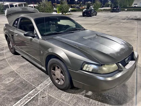 2001 Ford Mustang Coupe