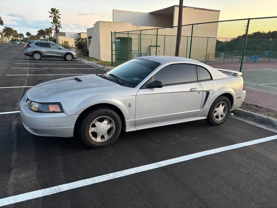 2001 Ford SN95 Mustang - Image 3 of 4