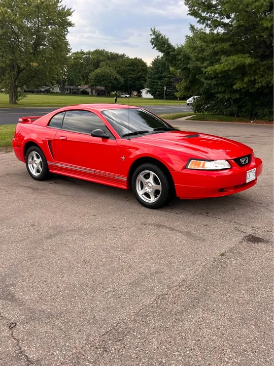 2001 Ford SN95 Mustang - Image 3 of 8