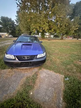2001 Ford Mustang Coupe 2D
