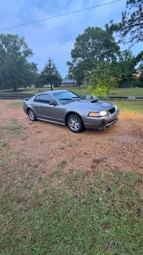 2001 Ford Mustang Coupe 2D