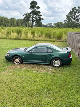 2001 Ford Mustang Coupe 2D