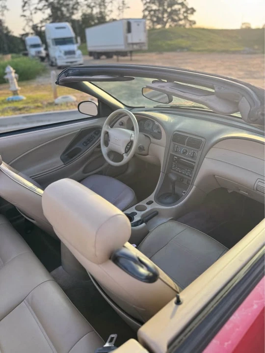 2001 Ford SN95 Mustang - Image 9 of 20