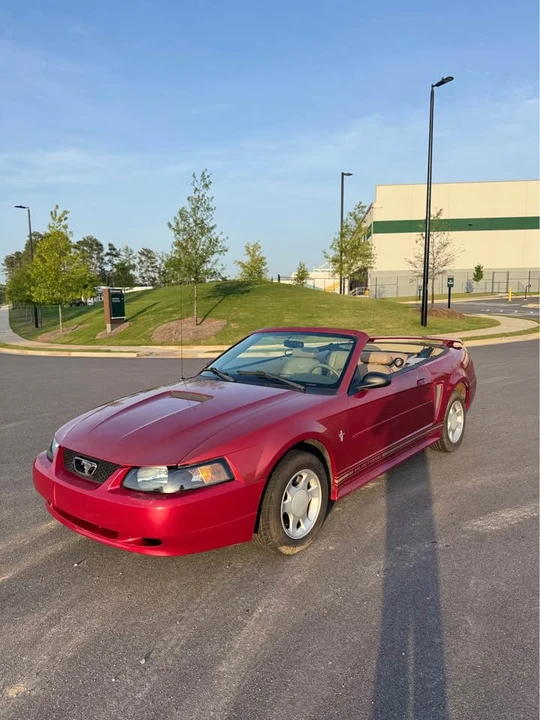 2001 Ford SN95 Mustang - Image 11 of 20