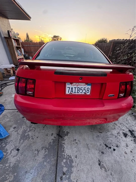 2001 Ford SN95 Mustang - Image 2 of 3