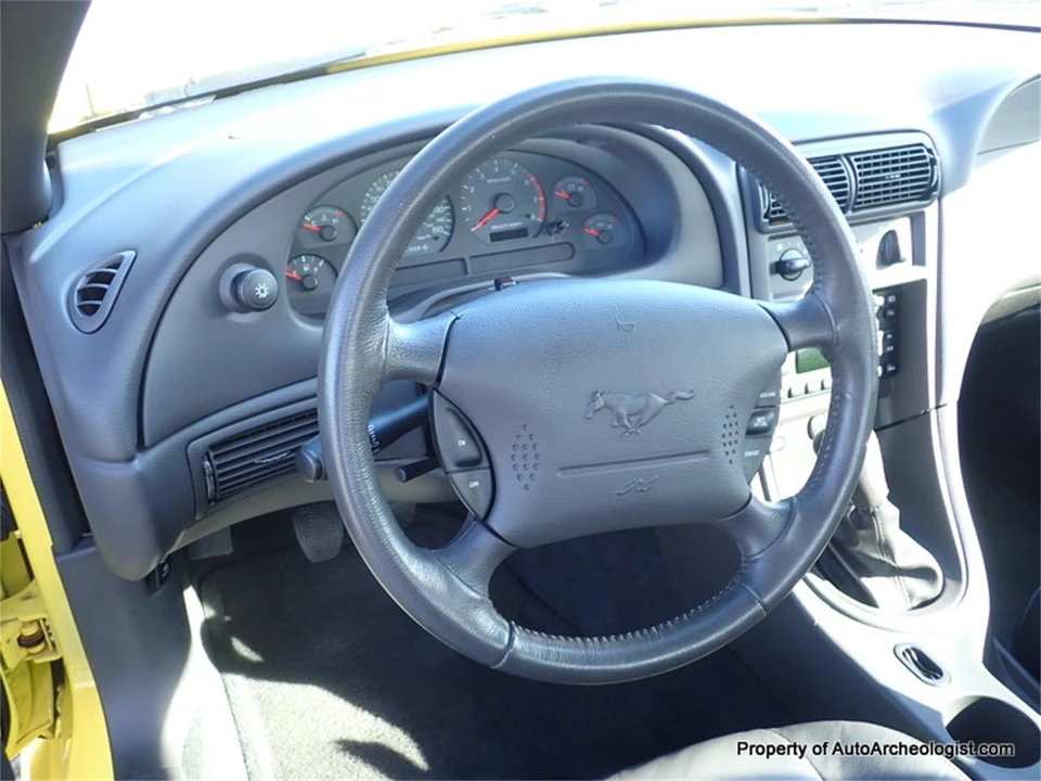 2001 Ford SN95 Mustang - Image 13 of 24