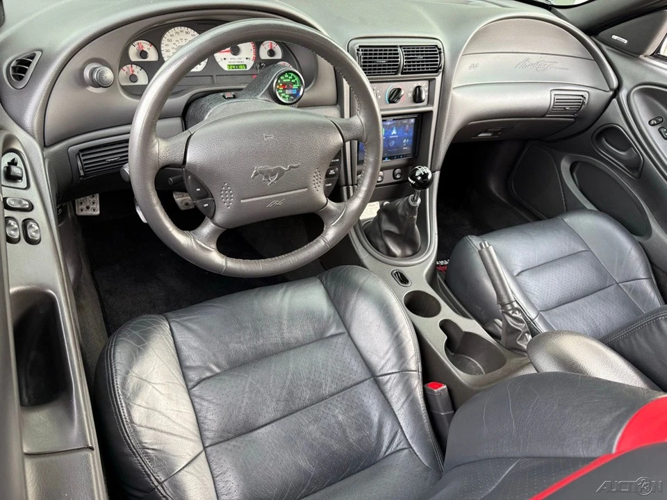 2001 Ford SN95 Mustang - Image 10 of 12