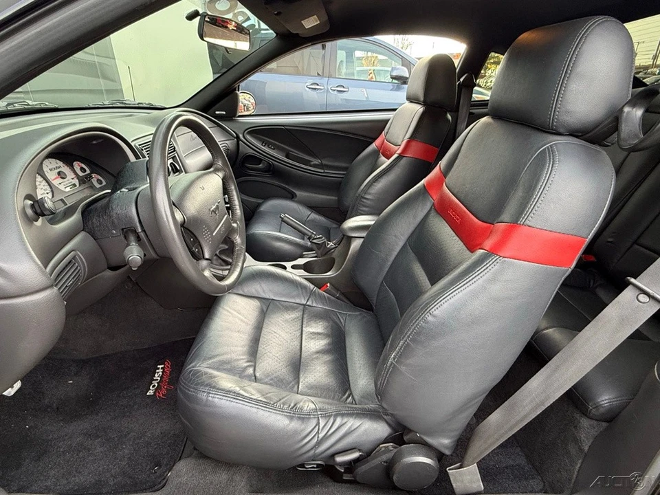 2001 Ford SN95 Mustang - Image 11 of 12