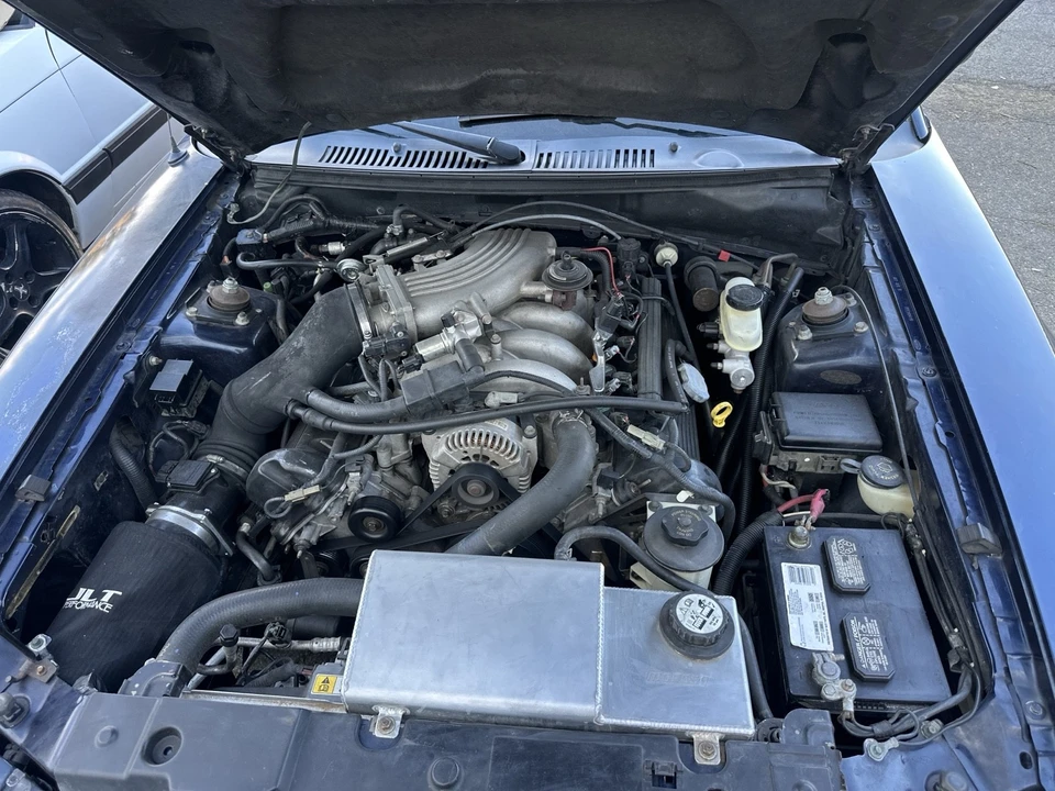 2001 Ford SN95 Mustang - Image 16 of 19