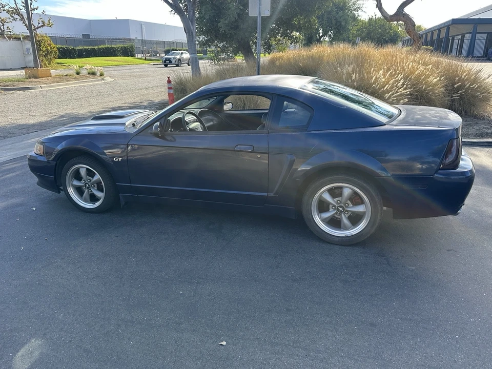 2001 Ford SN95 Mustang - Image 9 of 19