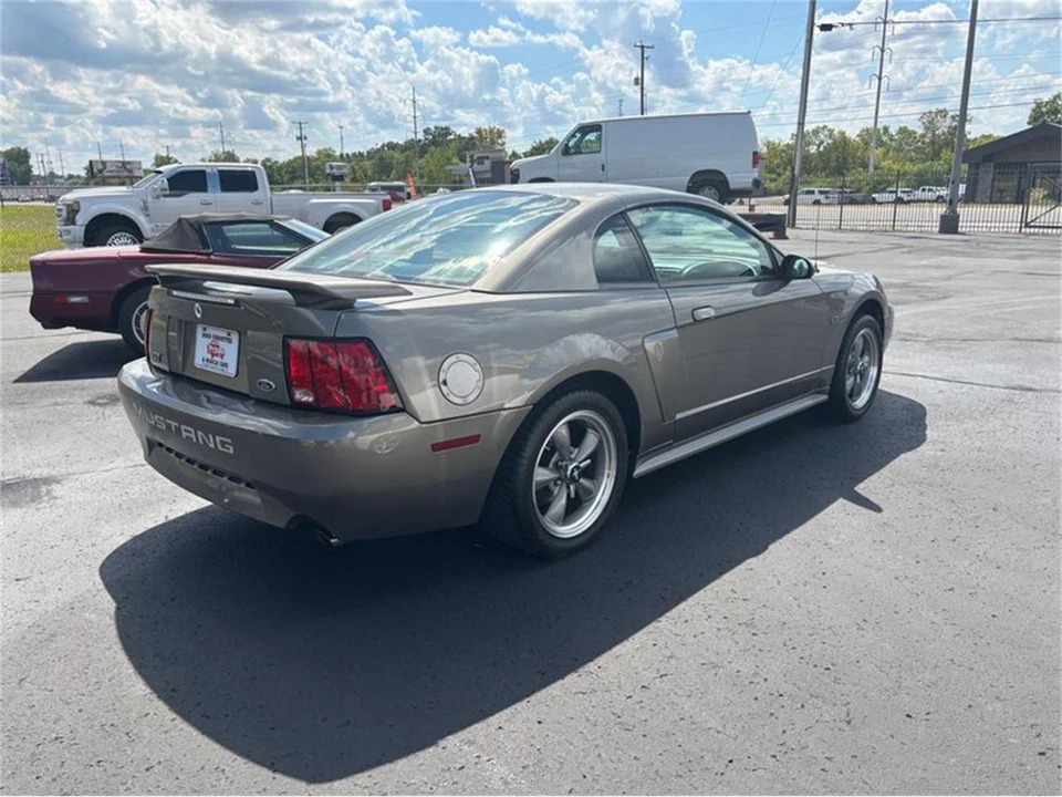 2001 Ford SN95 Mustang - Image 14 of 23
