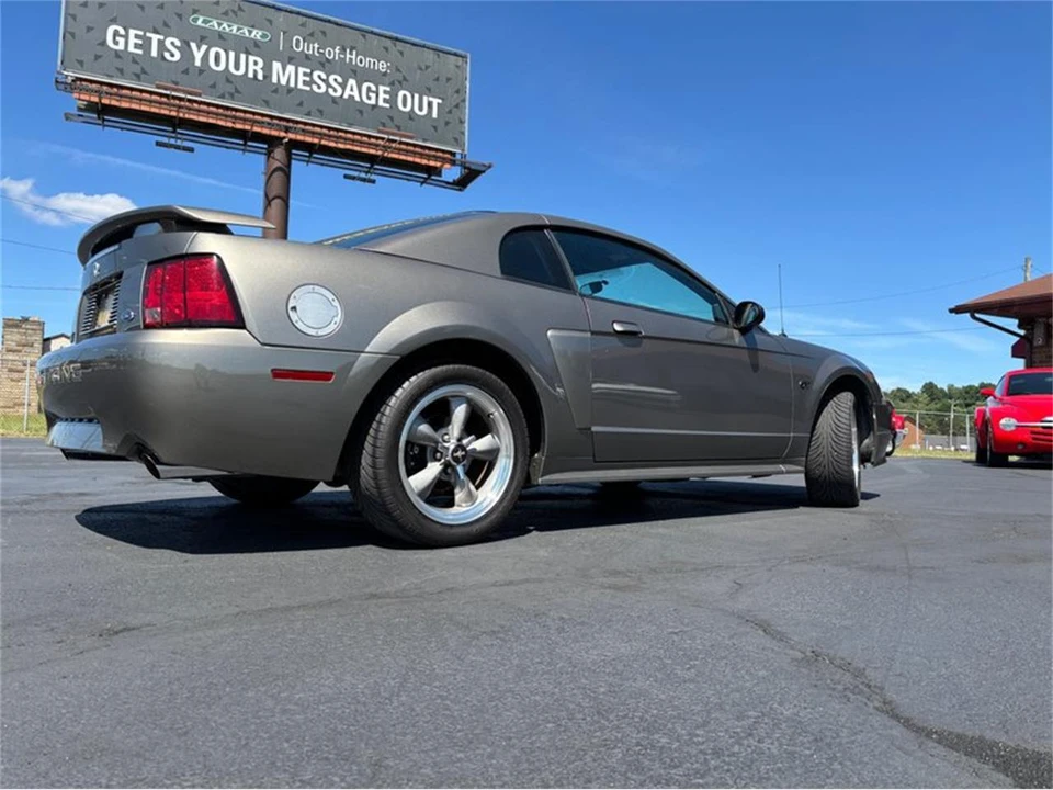 2001 Ford SN95 Mustang - Image 8 of 23