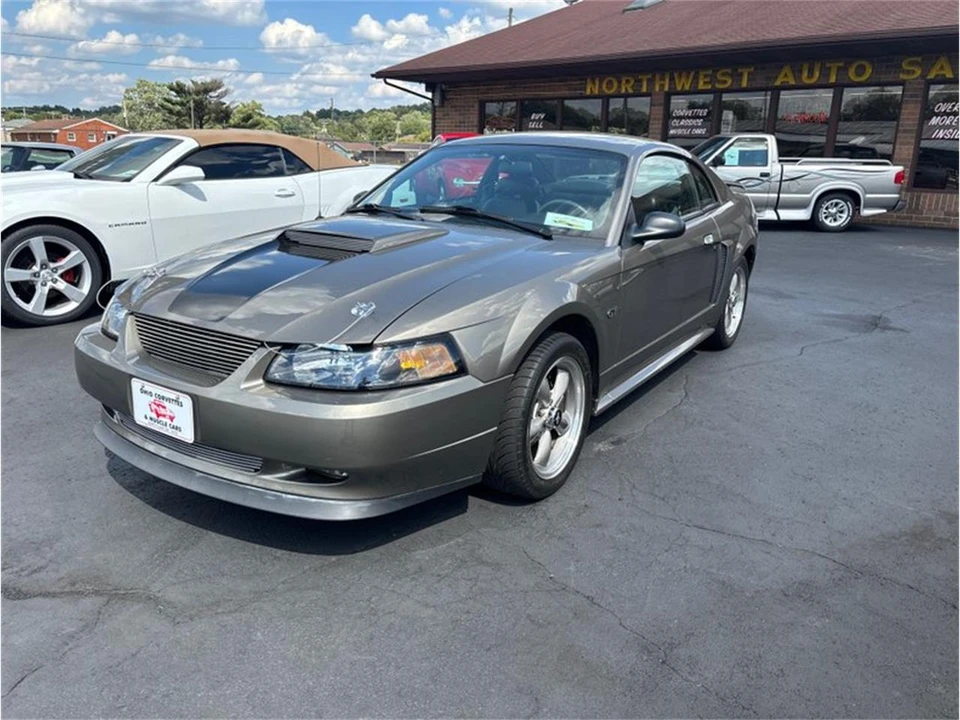 2001 Ford SN95 Mustang - Image 10 of 23