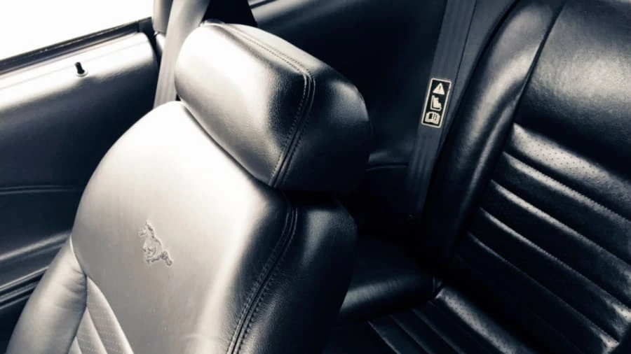 2001 Ford SN95 Mustang - Image 6 of 9