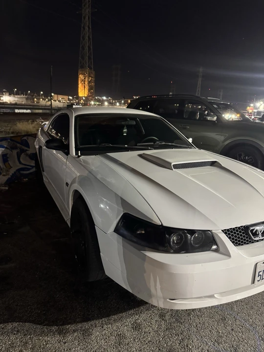 2001 Ford SN95 Mustang - Image 9 of 10
