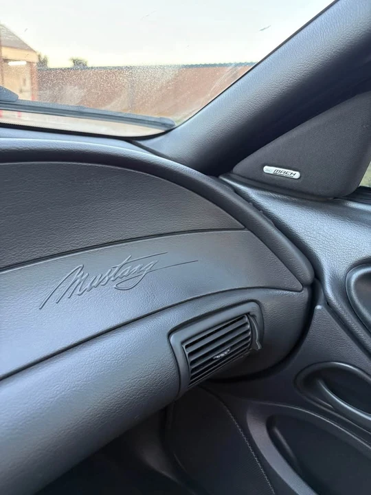 2001 Ford SN95 Mustang - Image 9 of 20