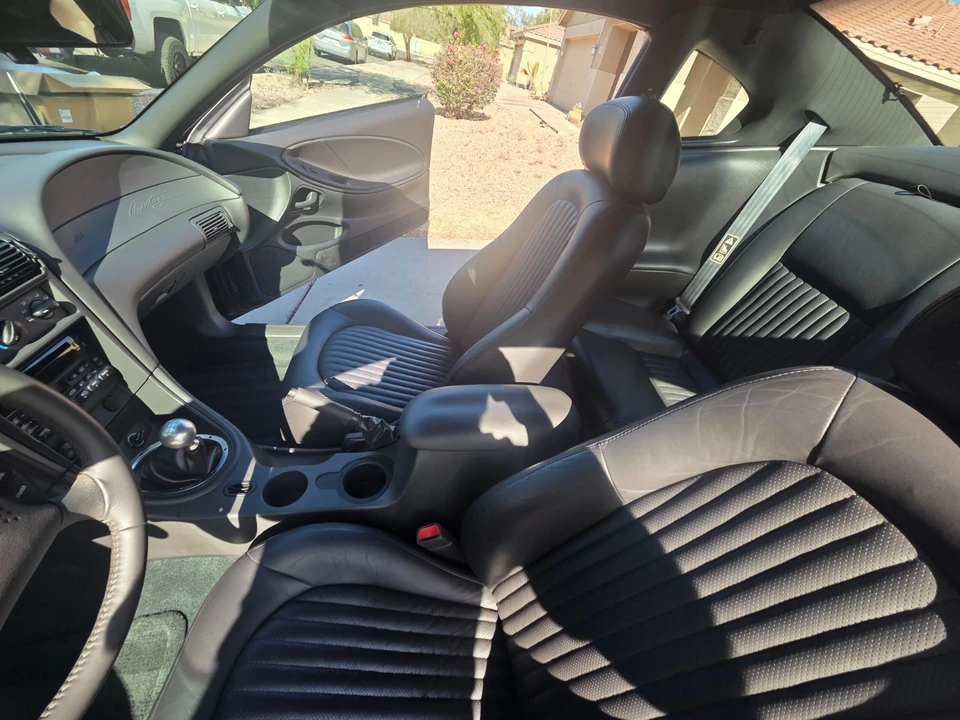 2001 Ford SN95 Mustang - Image 14 of 27