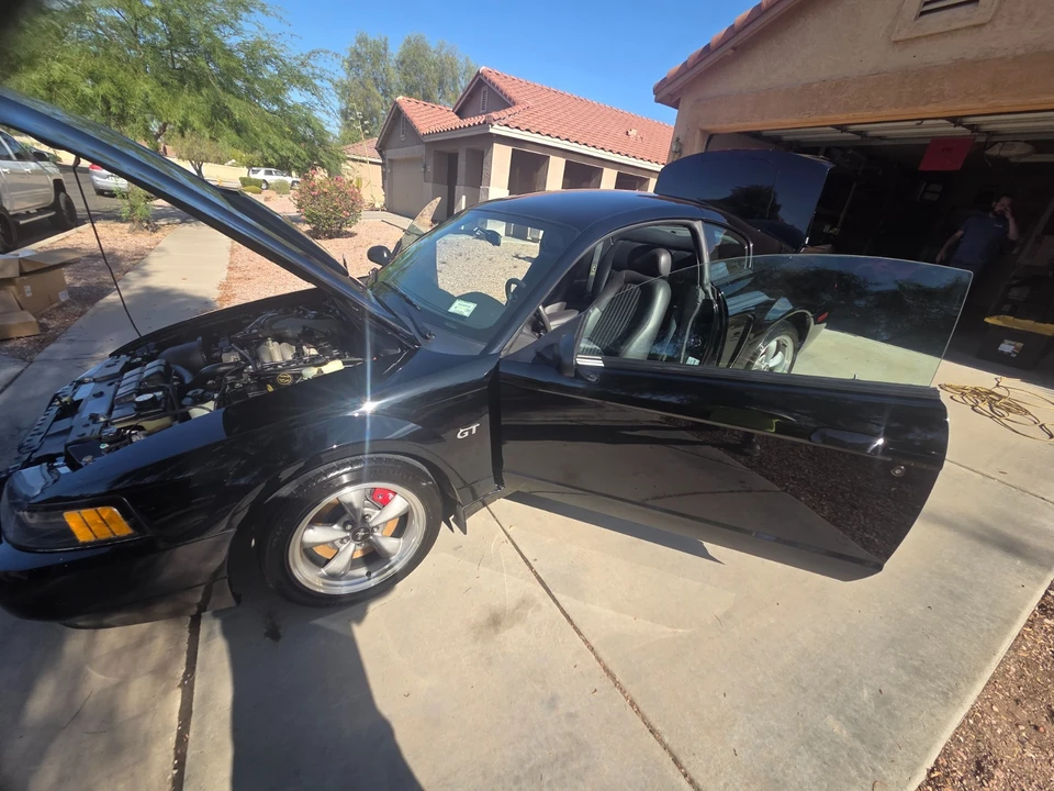 2001 Ford SN95 Mustang - Image 10 of 27