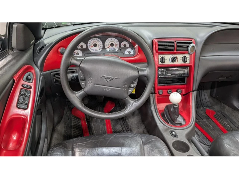 2001 Ford SN95 Mustang - Image 8 of 9