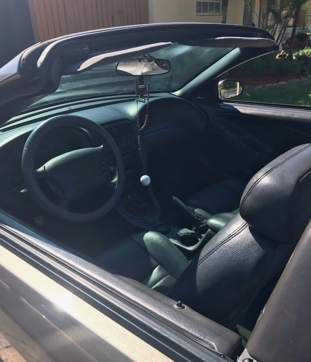 2001 Ford SN95 Mustang - Image 6 of 10