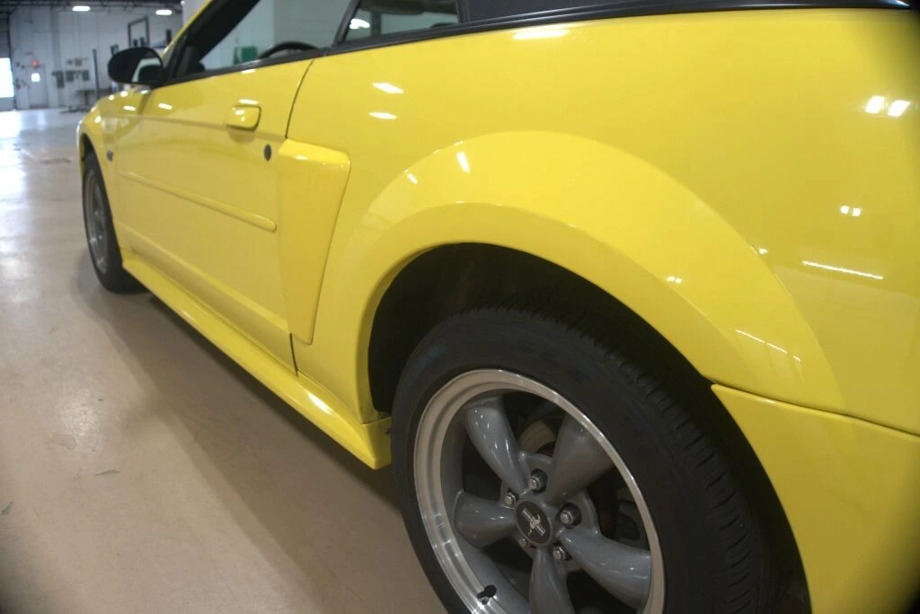 2001 Ford SN95 Mustang - Image 14 of 31
