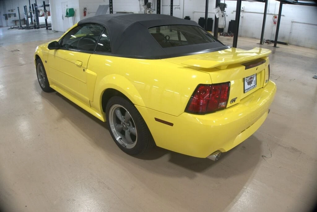 2001 Ford - Image 3 of 31