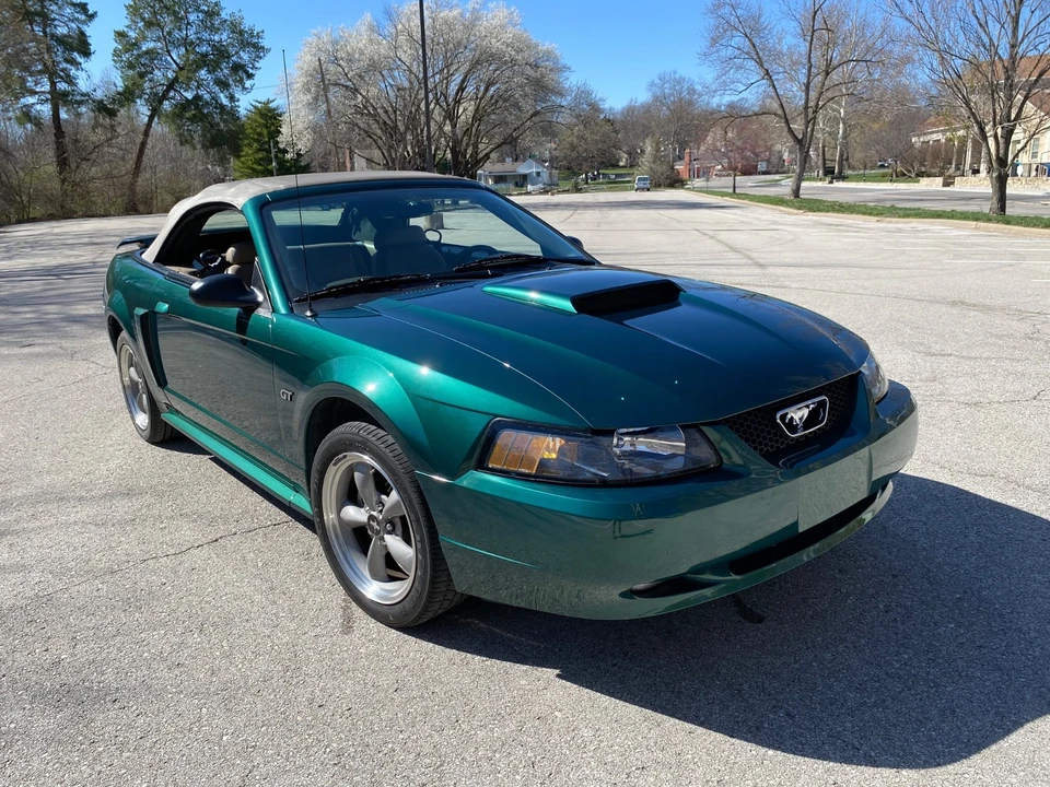 2001 Ford SN95 Mustang - Image 12 of 21