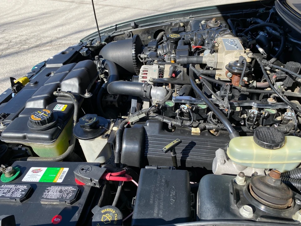 2001 Ford SN95 Mustang - Image 11 of 21