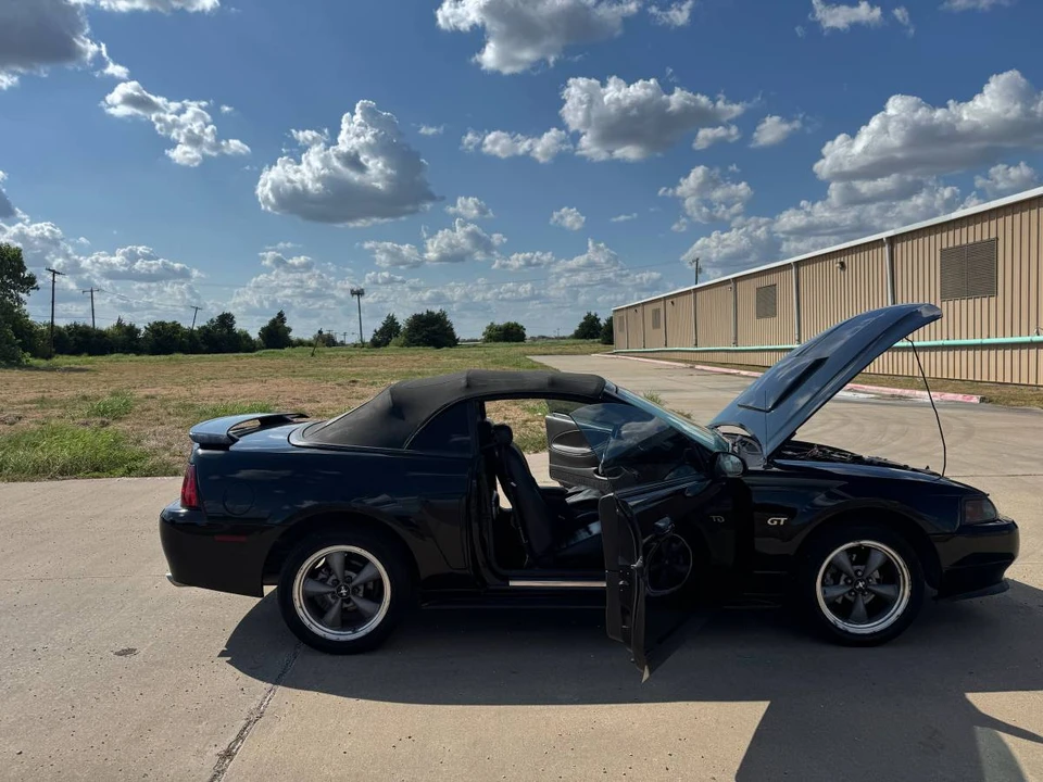 2001 Ford SN95 Mustang - Image 13 of 24