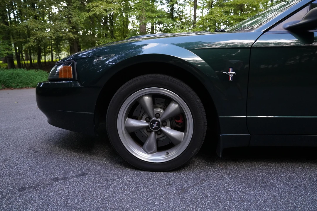 2001 Ford SN95 Mustang - Image 19 of 31