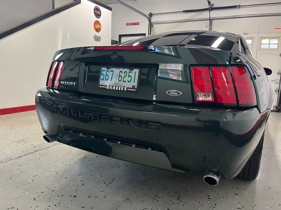 2001 Ford SN95 Mustang - Image 11 of 21