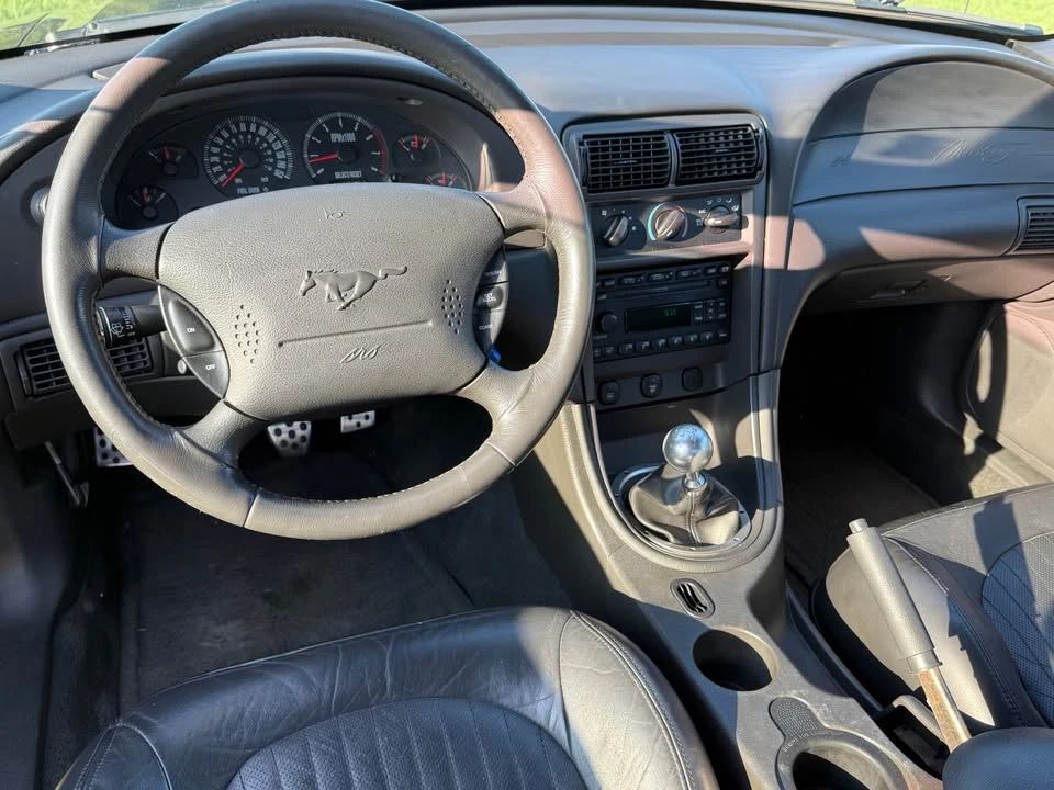 2001 Ford SN95 Mustang - Image 10 of 17