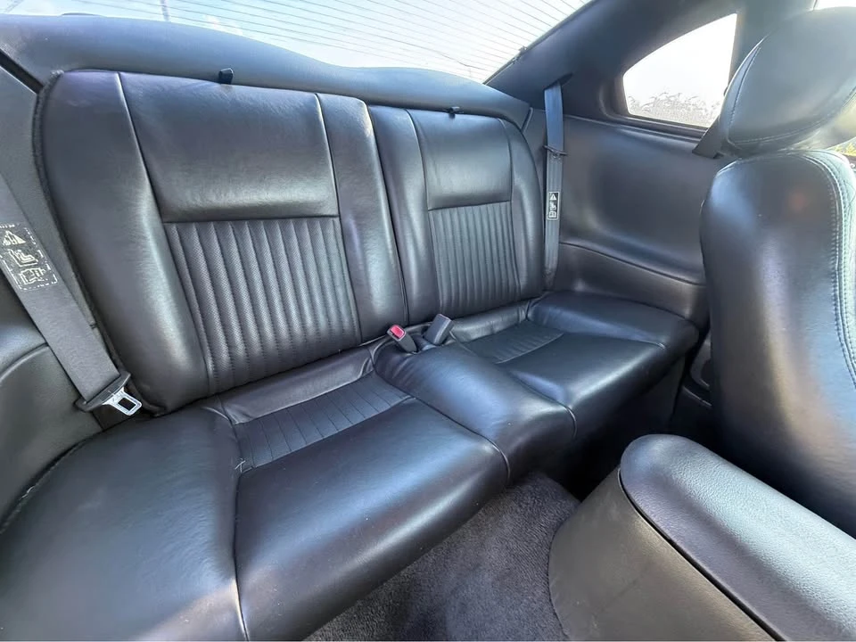 2001 Ford SN95 Mustang - Image 13 of 17