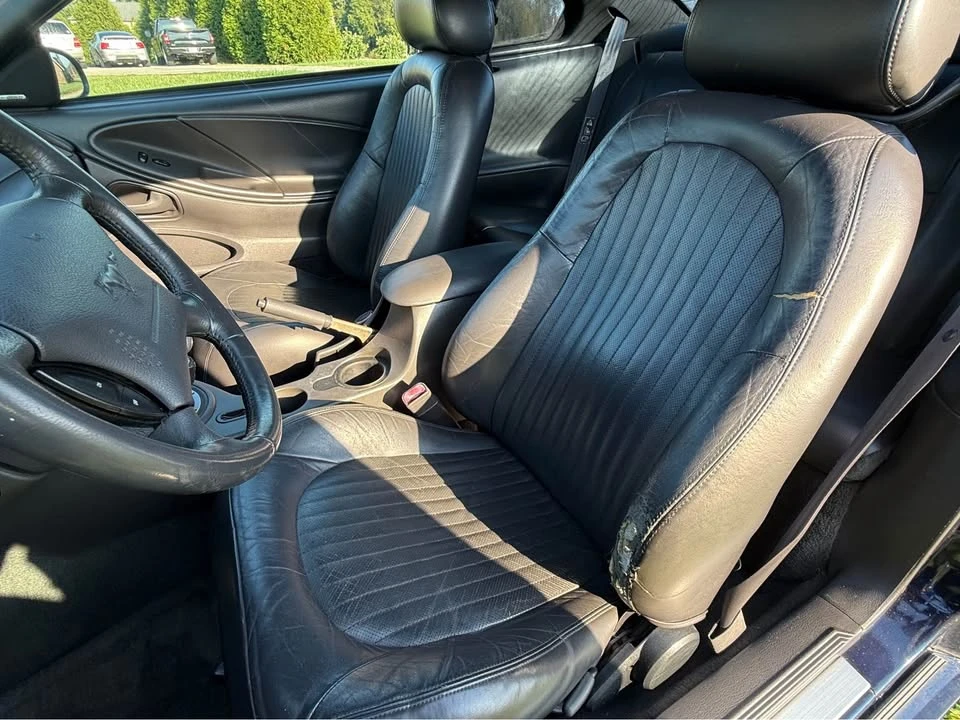 2001 Ford SN95 Mustang - Image 16 of 17
