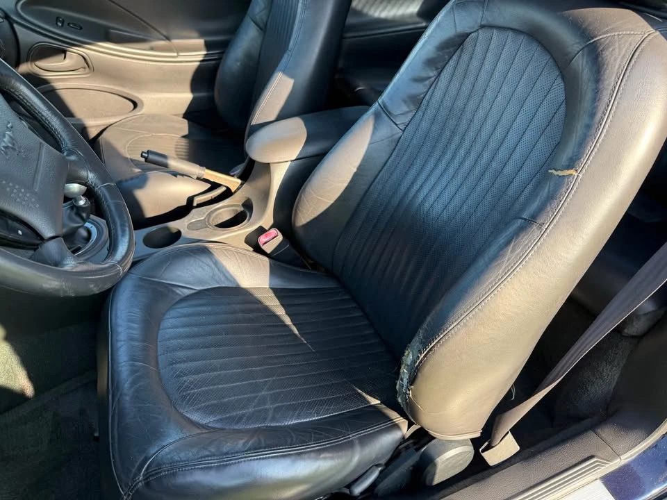 2001 Ford SN95 Mustang - Image 9 of 17