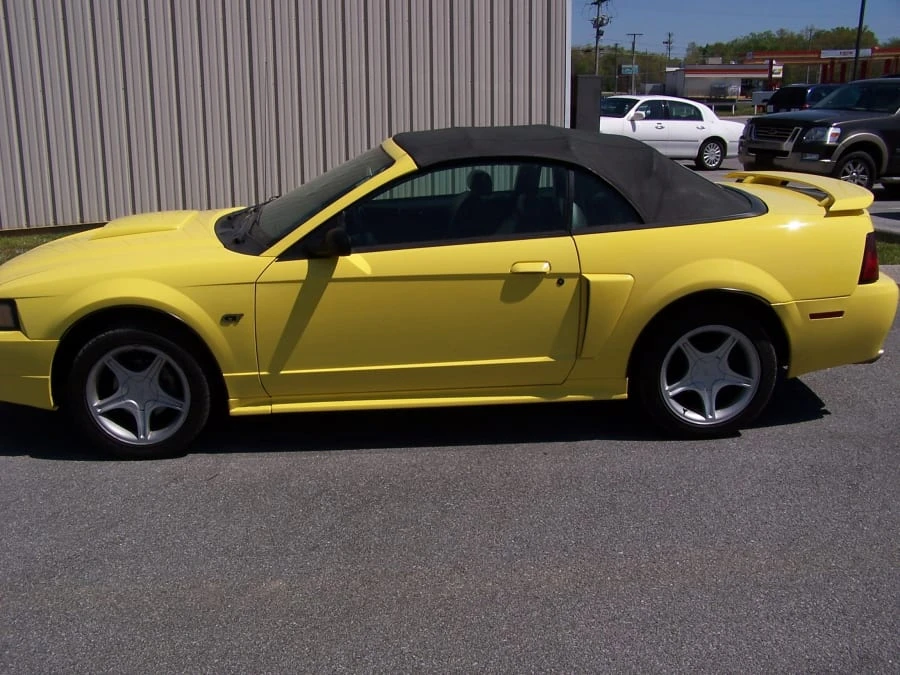 2001 Ford SN95 Mustang - Image 2 of 8