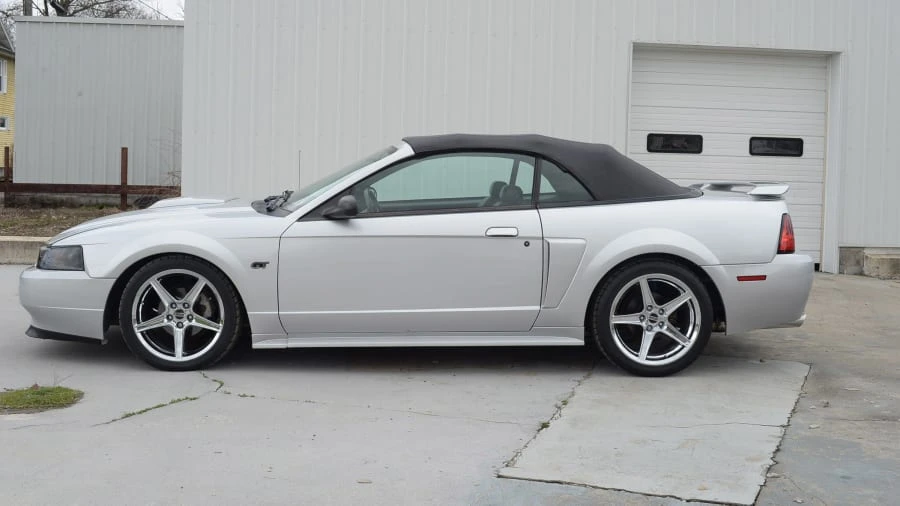 2001 Ford SN95 Mustang - Image 2 of 9