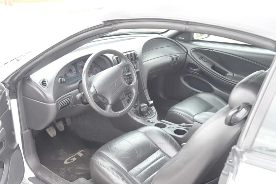 2001 Ford SN95 Mustang - Image 5 of 9