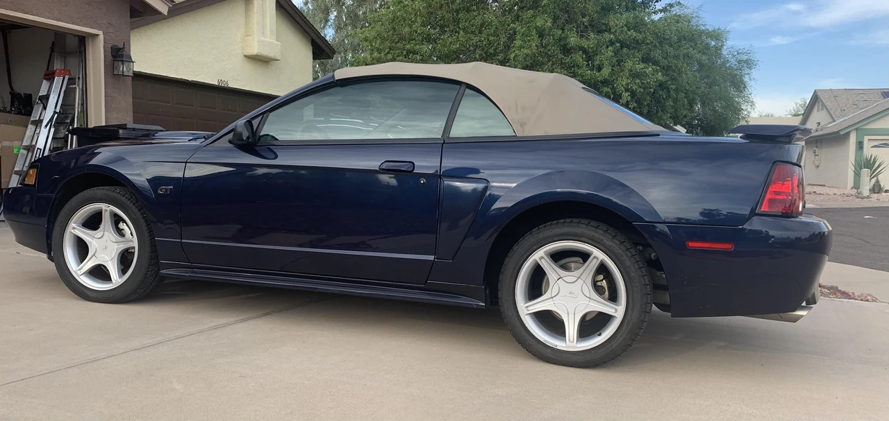 2001 Ford SN95 Mustang - Image 12 of 31