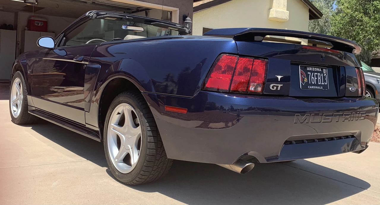 2001 Ford SN95 Mustang - Image 13 of 31