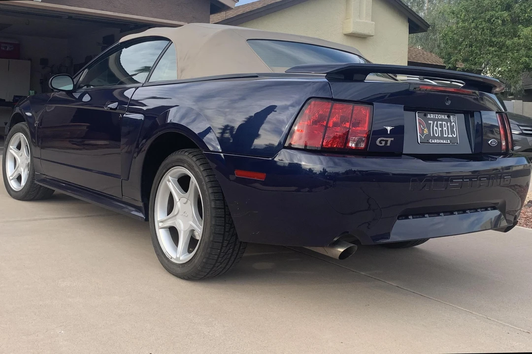 2001 Ford SN95 Mustang - Image 3 of 31