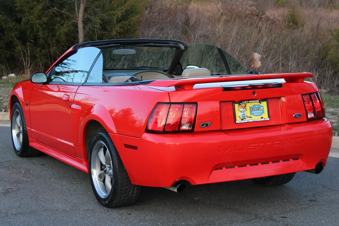 2001 Ford SN95 Mustang - Image 15 of 21