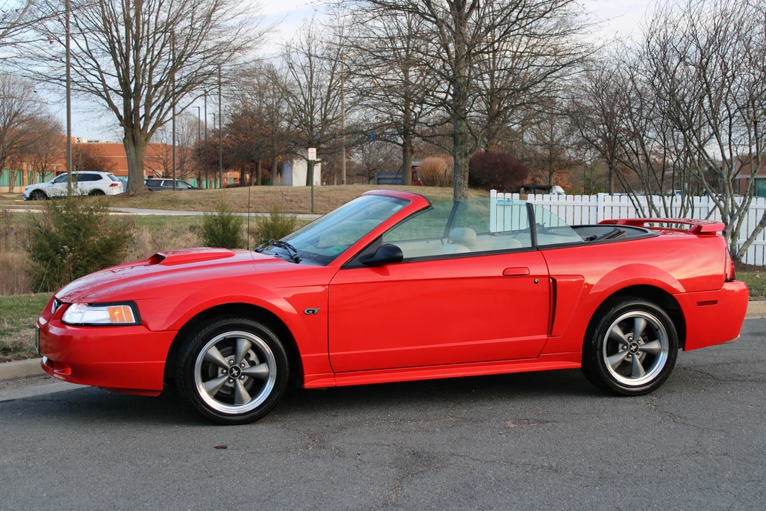 2001 Ford SN95 Mustang - Image 11 of 21