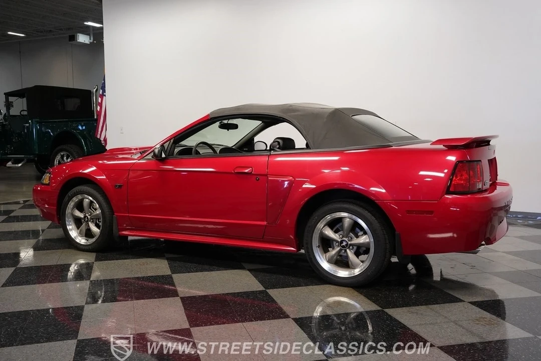 2001 Ford SN95 Mustang - Image 9 of 12