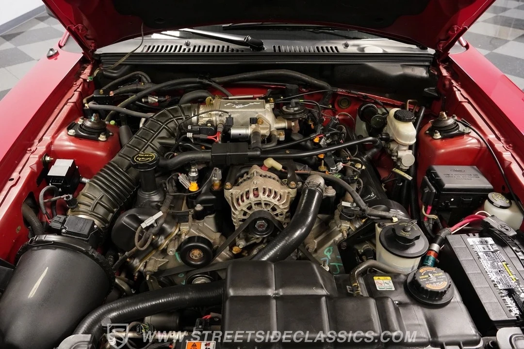2001 Ford SN95 Mustang - Image 4 of 12