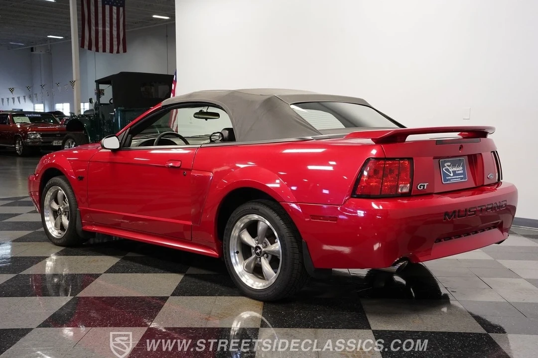 2001 Ford SN95 Mustang - Image 10 of 12